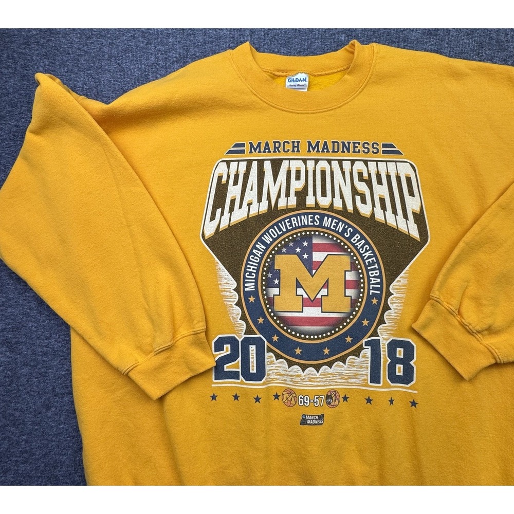 University of Michigan Sweatshirt Crewneck Mens 2XL Yellow Basketball 2018